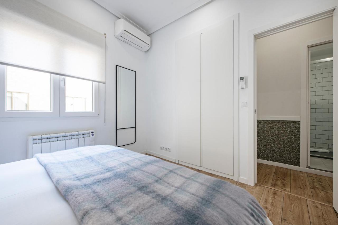 Acogedor Y Centrico Apartamento En Gran Via Мадрид Екстериор снимка